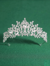 Peora Fairytale Crystal Princess Tiara - Silver