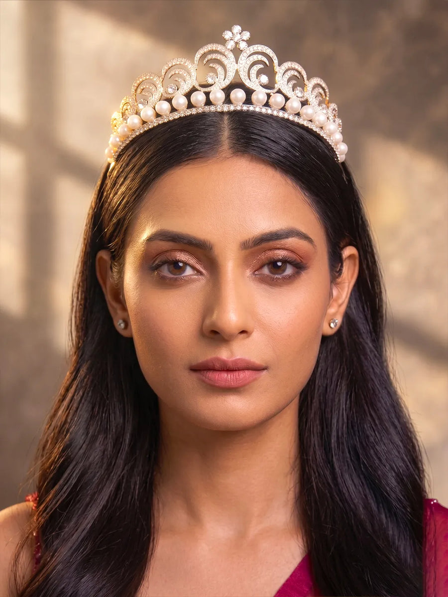 Peora Imperial Sparkle Tiara - Silver