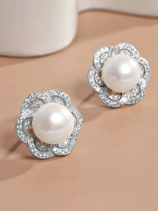Sparkling Floral Frame Pearl Earrings