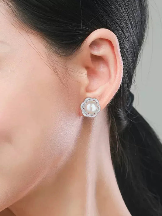 Sparkling Floral Frame Pearl Earrings