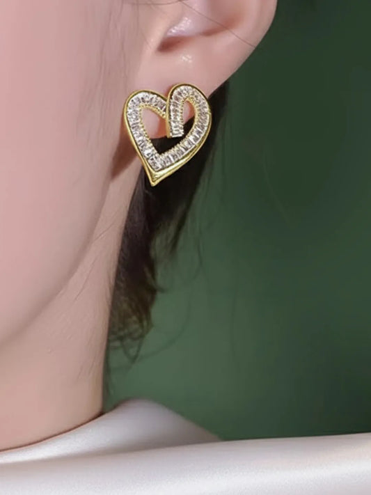 Peora Baguette Stone Heart Shape Earrings