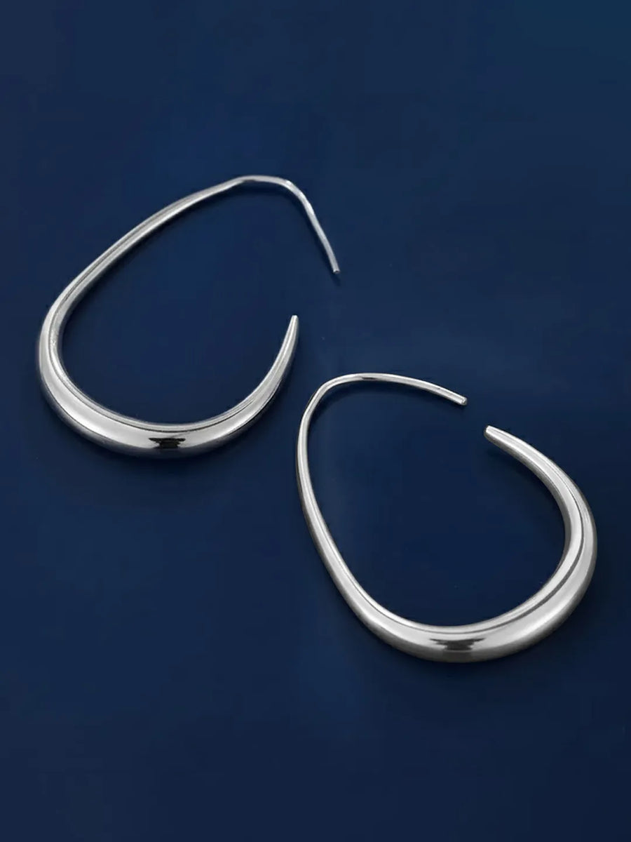 Peora Silver Fluid Shape Hoop Earrings