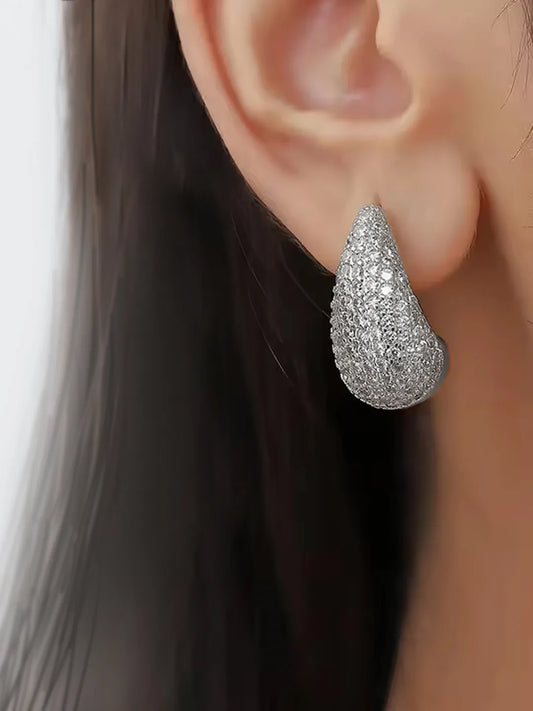 Peora LumiDrop Silver CZ Teardrop Stud Earrings