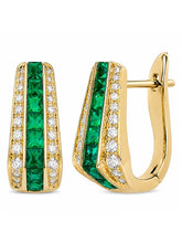 Peora Edgy Emerald Crystal Hoop Earrings
