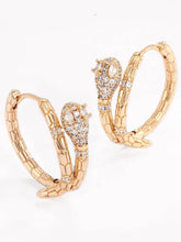 Peora Link Pattern Statement Hoop Earrings - Gold