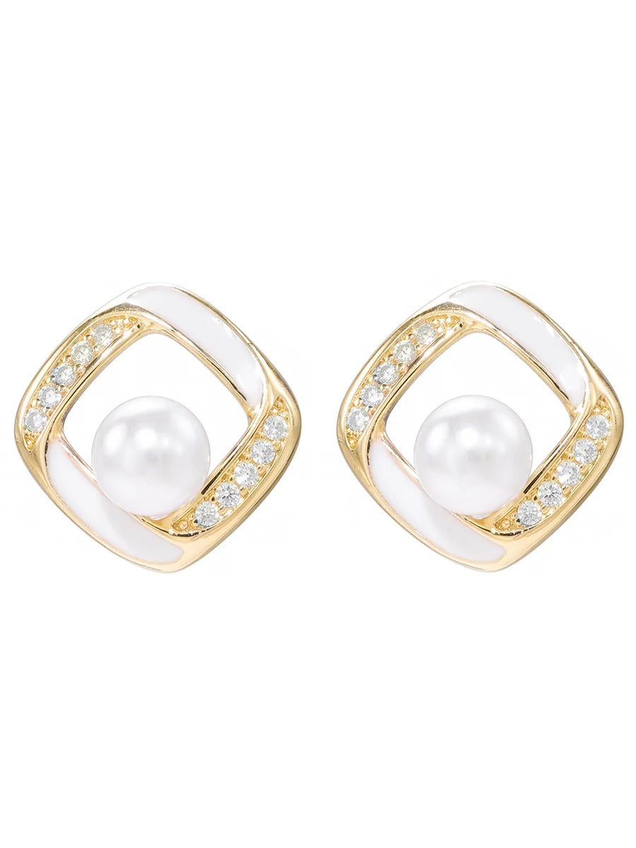 Peora Pearl Frame Stud Earrings - Gold