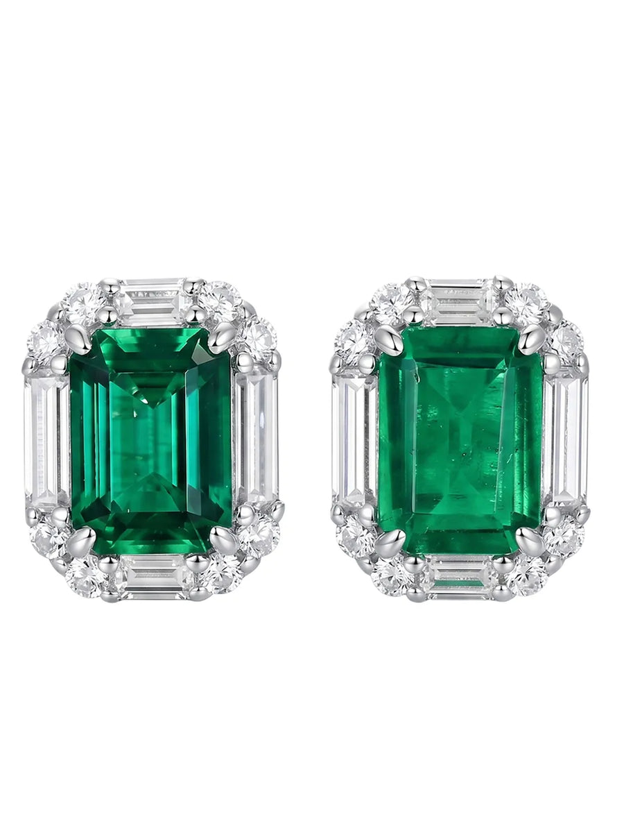 Peora Emrald Green Solitare Studs - Silver