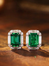 Peora Emrald Green Solitare Studs - Silver