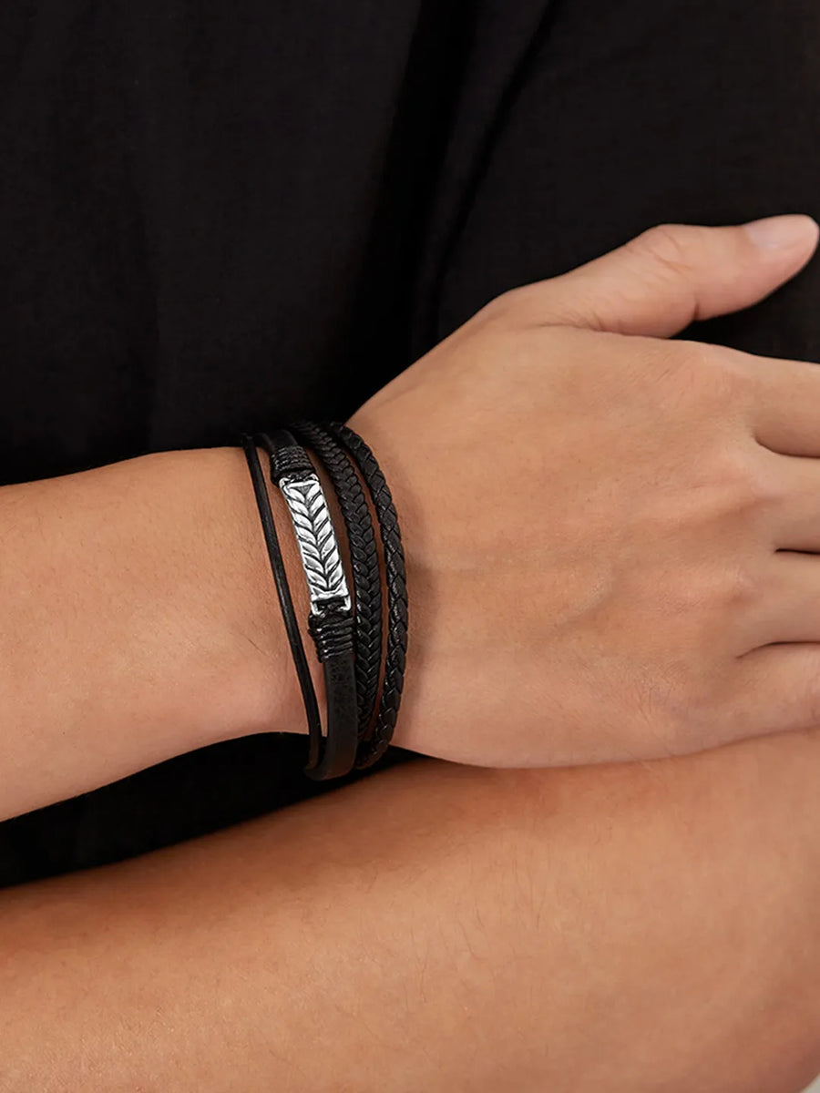 Bracelets for Men – Bold & Stylish Wristwear | Peora

