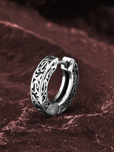 Huggie Earrings – Chic & Comfortable Styles | Peora