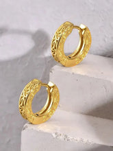 Vintage Filigree Huggie Earrings - Gold