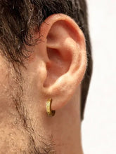 Vintage Filigree Huggie Earrings - Gold