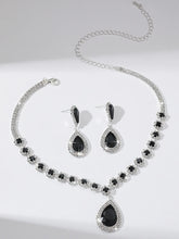 Glamorous Teardrop Necklace  Earring Set