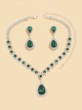 Glamorous Teardrop Necklace  Earring Set