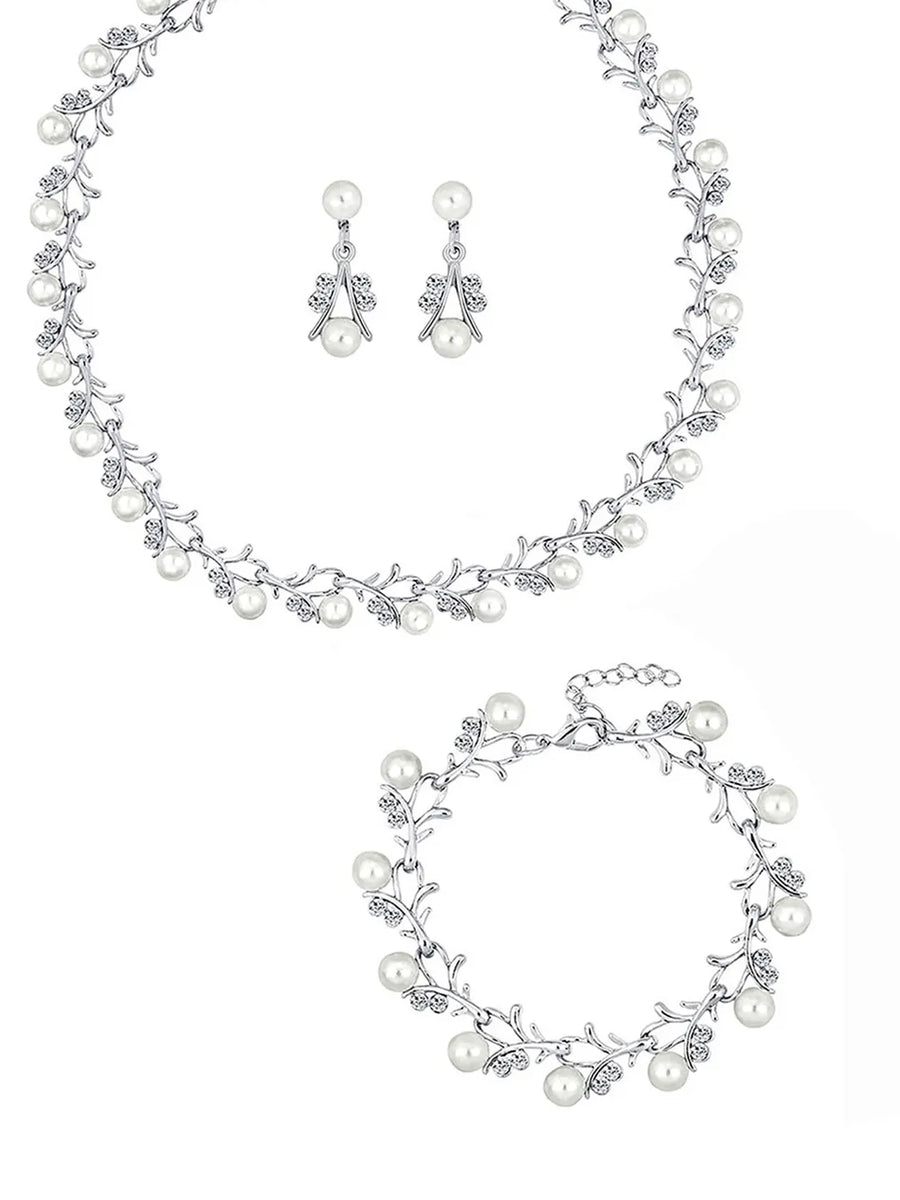 Whispering Blooms Pearl Necklace Set