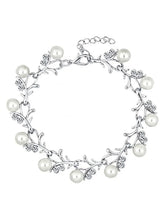 Whispering Blooms Pearl Necklace Set