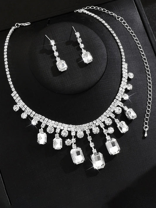 Classic Crystal-Studded Necklace Set