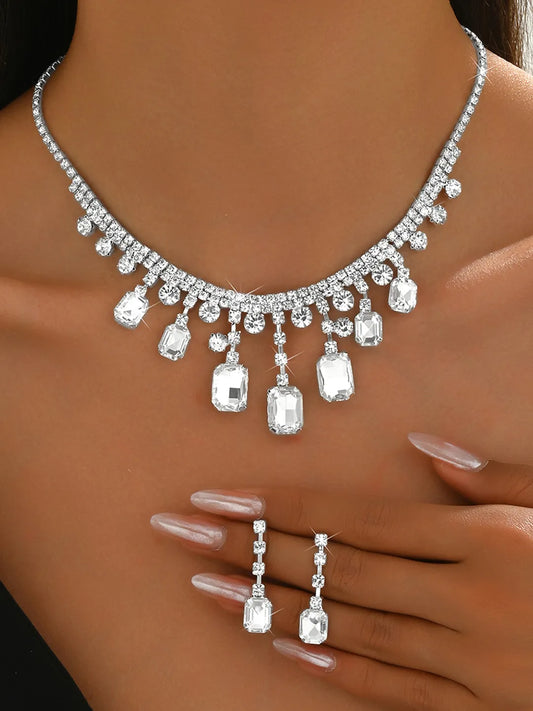 Classic Crystal-Studded Necklace Set