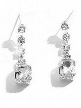 Classic Crystal-Studded Necklace Set