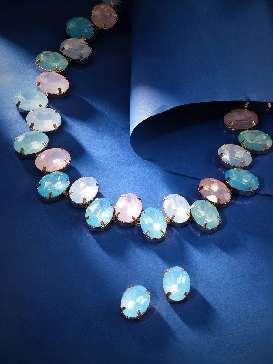 Shimmering Oval Crystal Necklace Set