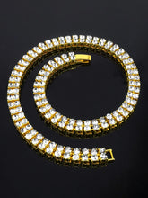 Shimmering Crystals Studded Necklace