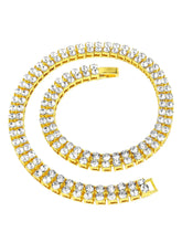 Shimmering Crystals Studded Necklace