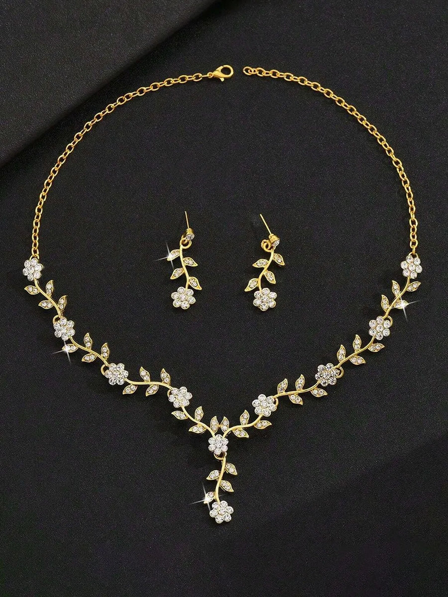 Stylish Floral Statement CZ Necklace Set