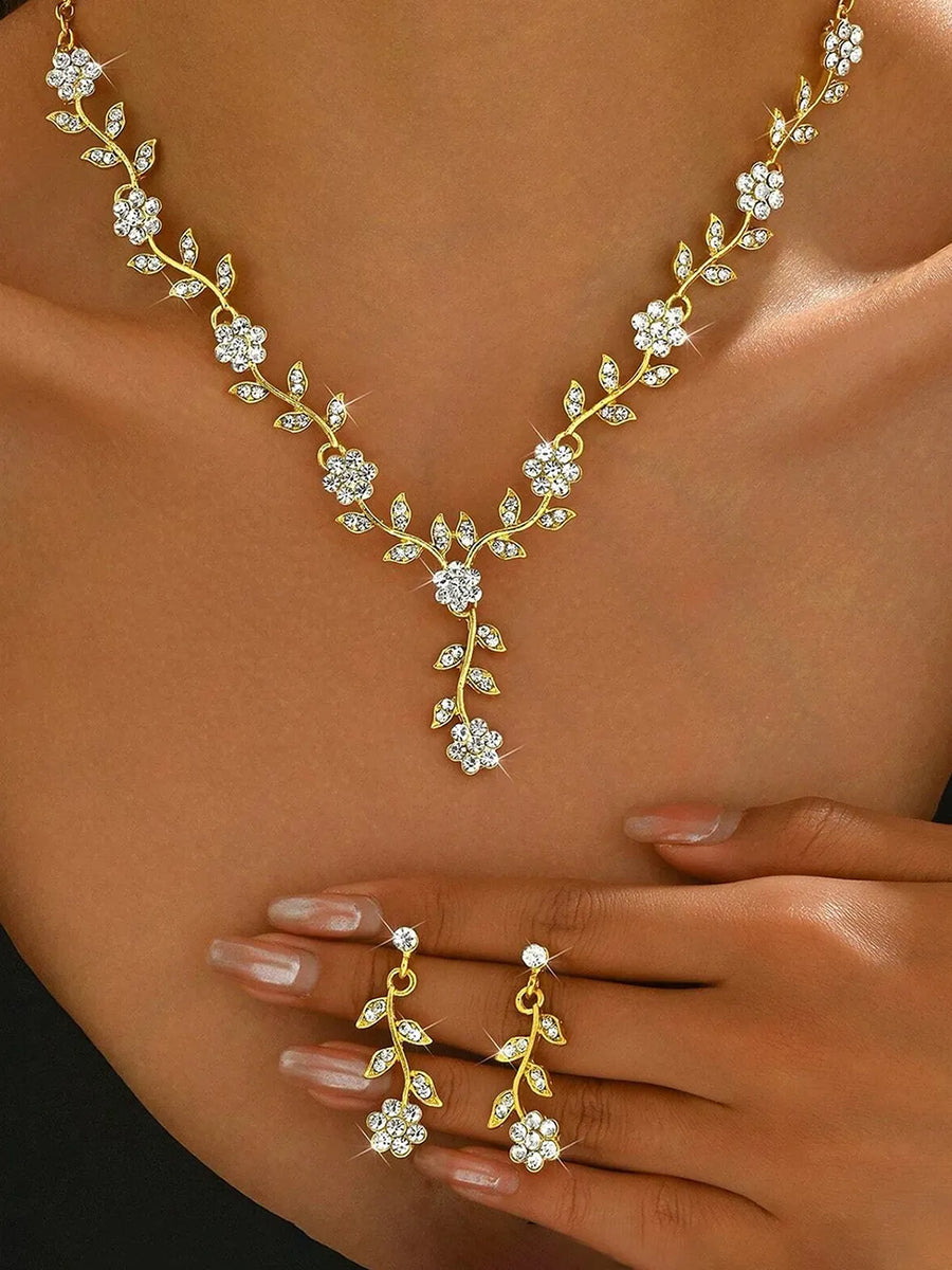 Stylish Floral Statement CZ Necklace Set