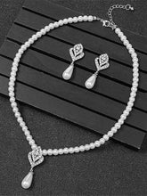 Sparkling Pearl Studded Necklace Set