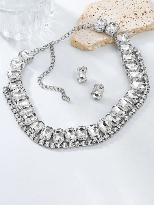 Glamorous Crystal Studded Necklace Set