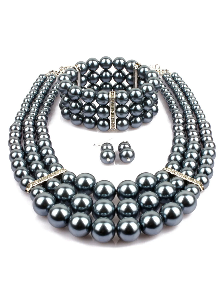 Chic Necklace Set for Modern Fashion – Contemporary Elegance | Peora