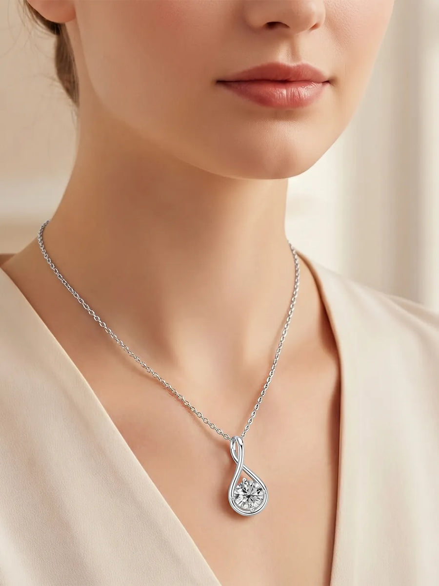 Peora Infinity Loop Pendant Chain - Silver