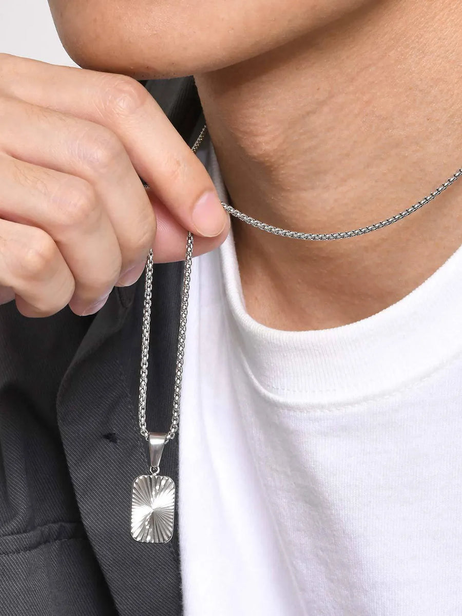 Pendant with Box Chain – Sleek & Durable Styles | Peora