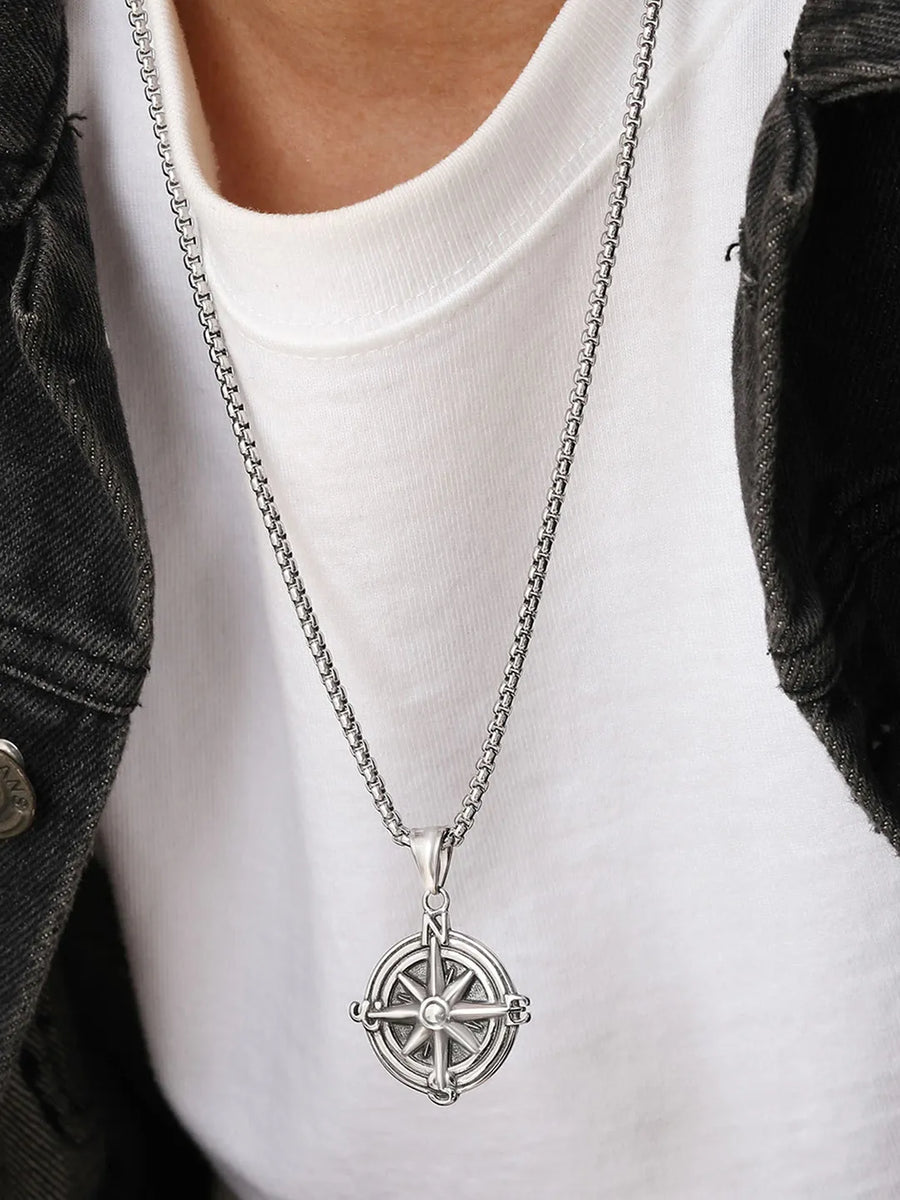 Compass Pendant Chain – Navigate in Style | Peora