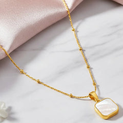 Peora Elegant Gold Mother Of Pearl Square Necklace