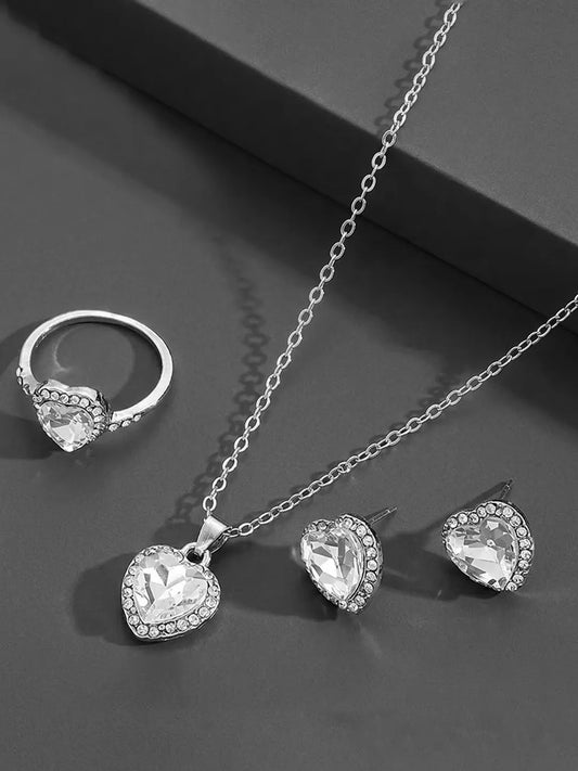 Peora Halo Heart Pendant Set - Silver