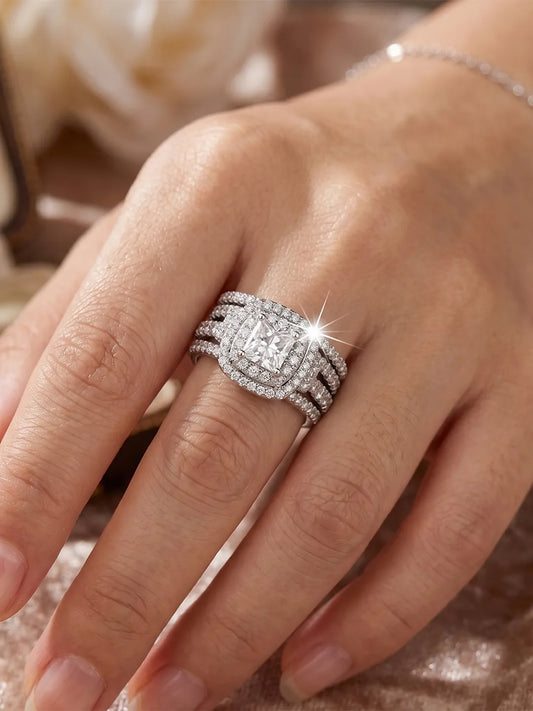 Peora CZ Cocktail Cluster Statement Ring - Silver