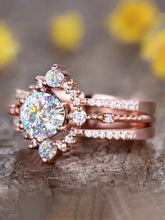 Peora Solitaire Bold CZ Cocktail Ring - Rose Gold