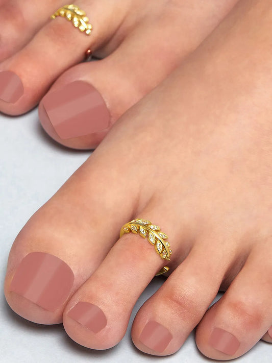 Nature’s Glow CZ Leaf Toe Ring