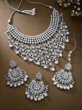 Pearl Necklace Set – Elegant & Timeless Jewellery | Peora