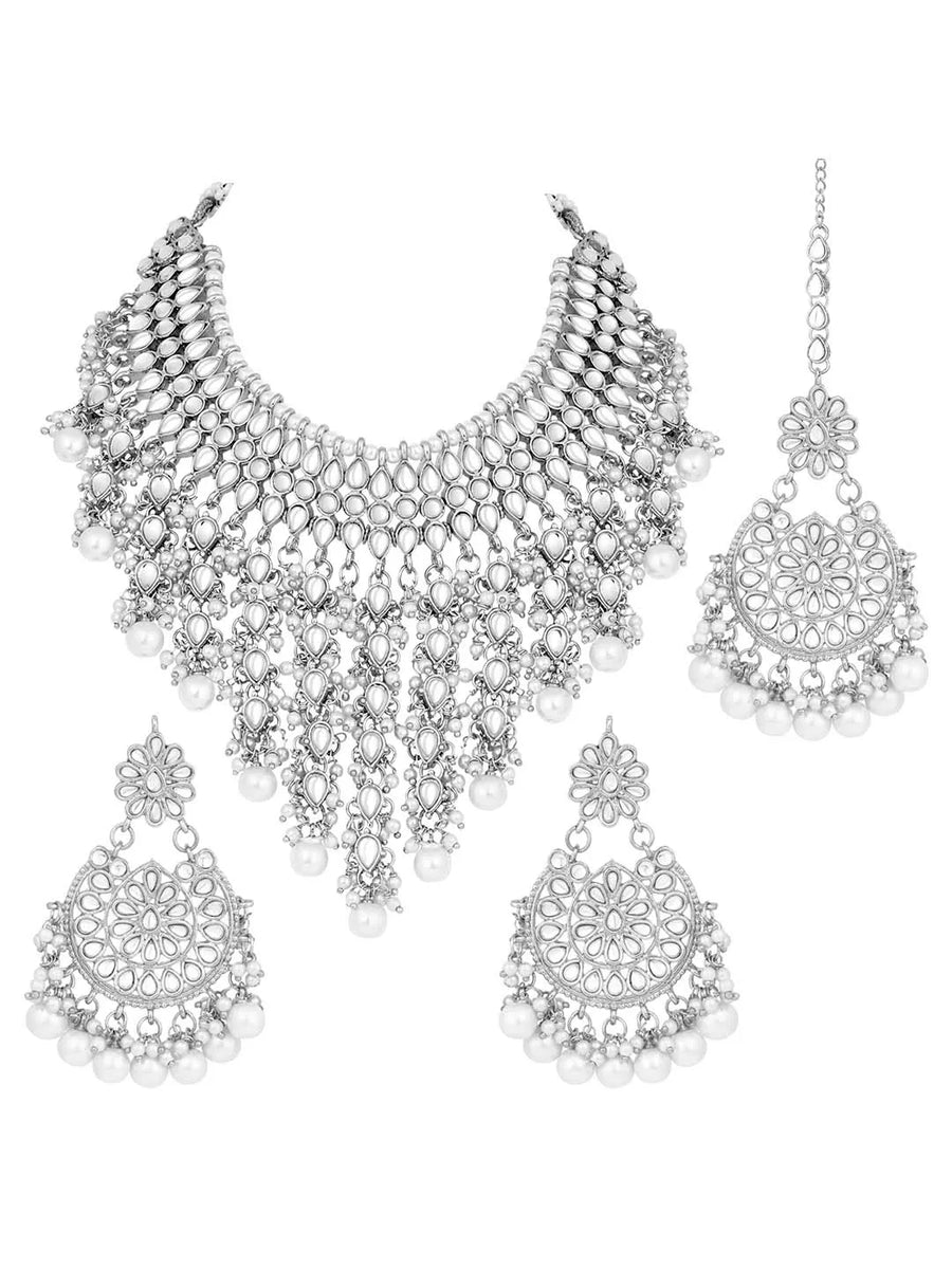 Pearl Necklace Set – Elegant & Timeless Jewellery | Peora