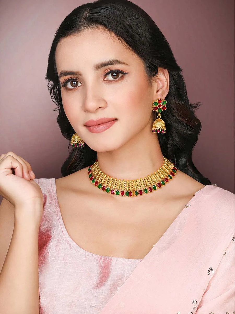 Short Necklace Set – Elegant & Lightweight Jewellery Styles | Peora