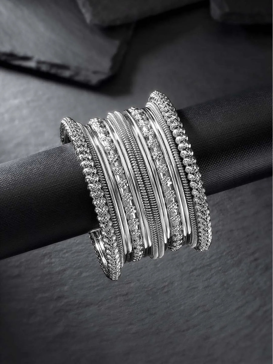 Antiquity Bangles – Classic Vintage Elegance | Peora