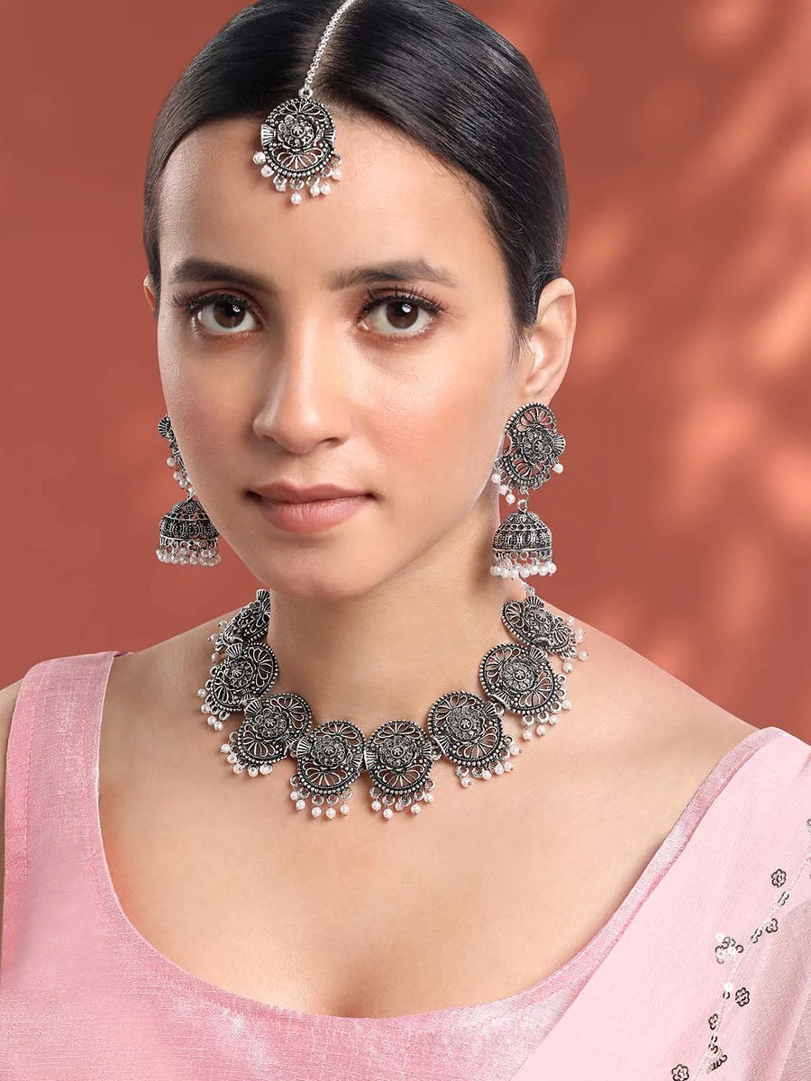 Necklace Set by Peora – Elegant Jewellery for Every Occasion