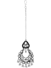 Necklace Set by Peora – Classic Designs to Elevate Your Style