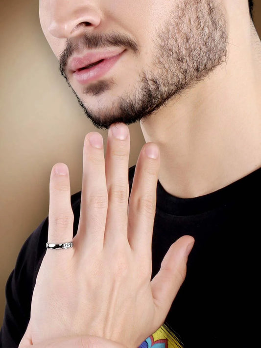 Couple Rings by Peora – Elegant Symbols of Togetherness