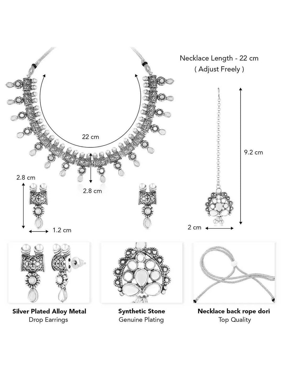 Necklace Set by Peora – Elegant Jewellery to Complete Your Look