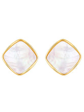 Petals Pearl Pendant Set by Peora – Elegant Fashion Jewellery

