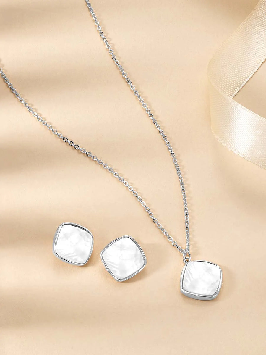 Petals Pearl Pendant Set by Peora – Elegant Fashion Jewellery


