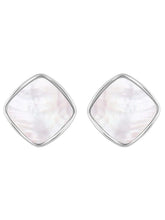 Petals Pearl Pendant Set by Peora – Elegant Fashion Jewellery

